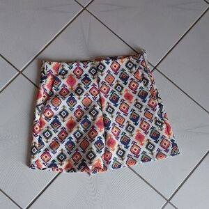 Colorful Turkish Geometric Patterned Shorts - Size Medium